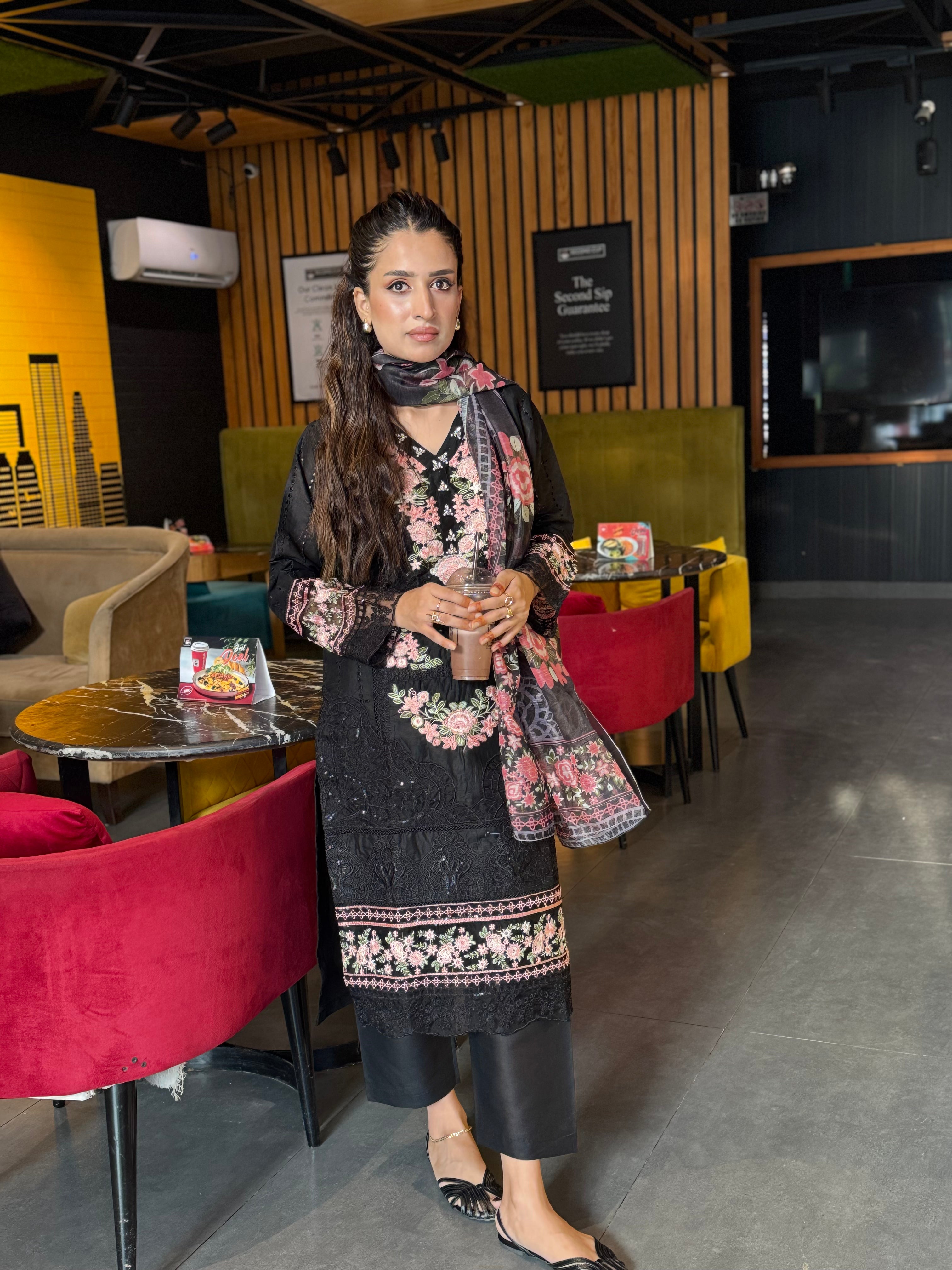 Thread Theorem3PC (S-hirt , Dupatta & Trouser)