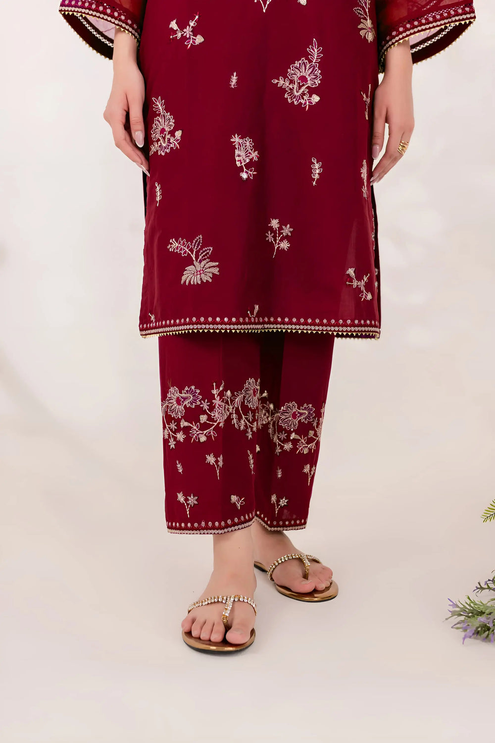 Ready-to-Wear 2-Piece suite